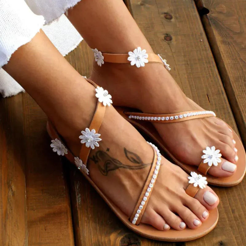 2023 White Lace Sandals Women Flip Flops Flat Sandals Women Bohemia Beach Shoes Women Plus Size Summer Fashion Woman WSH3628