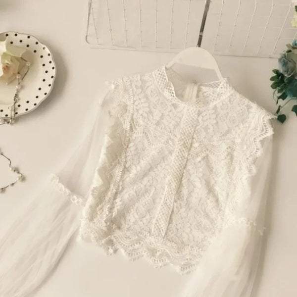 New Arrival Ladies Mesh Lace Hook Flower Lantern Sleeve Loose Retro Short Pullover Blouse Shirts Women Fashion Cute Voile Suits