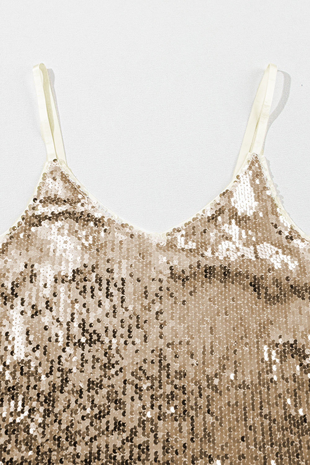 Canotta con paillettes regolabili con spalline sottili beige chiaro